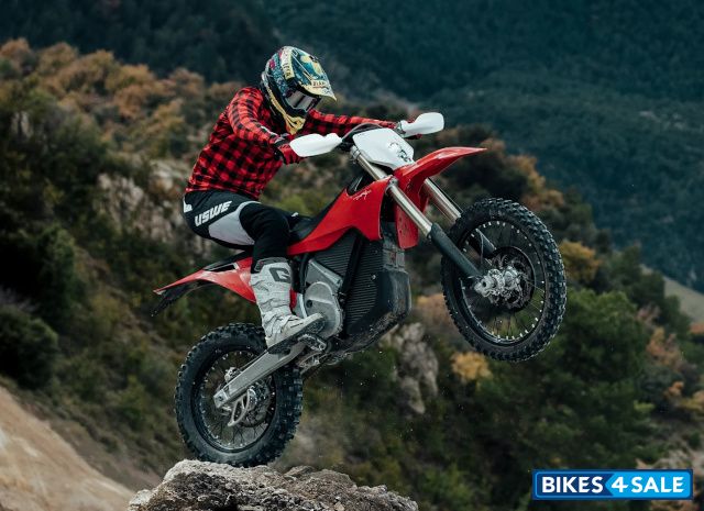 Stark Varg EX Price Slashed in NL: New €200 BPM Benefit